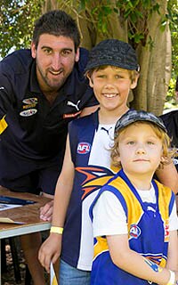 dean-cox-rookie-eagles-200.jpg